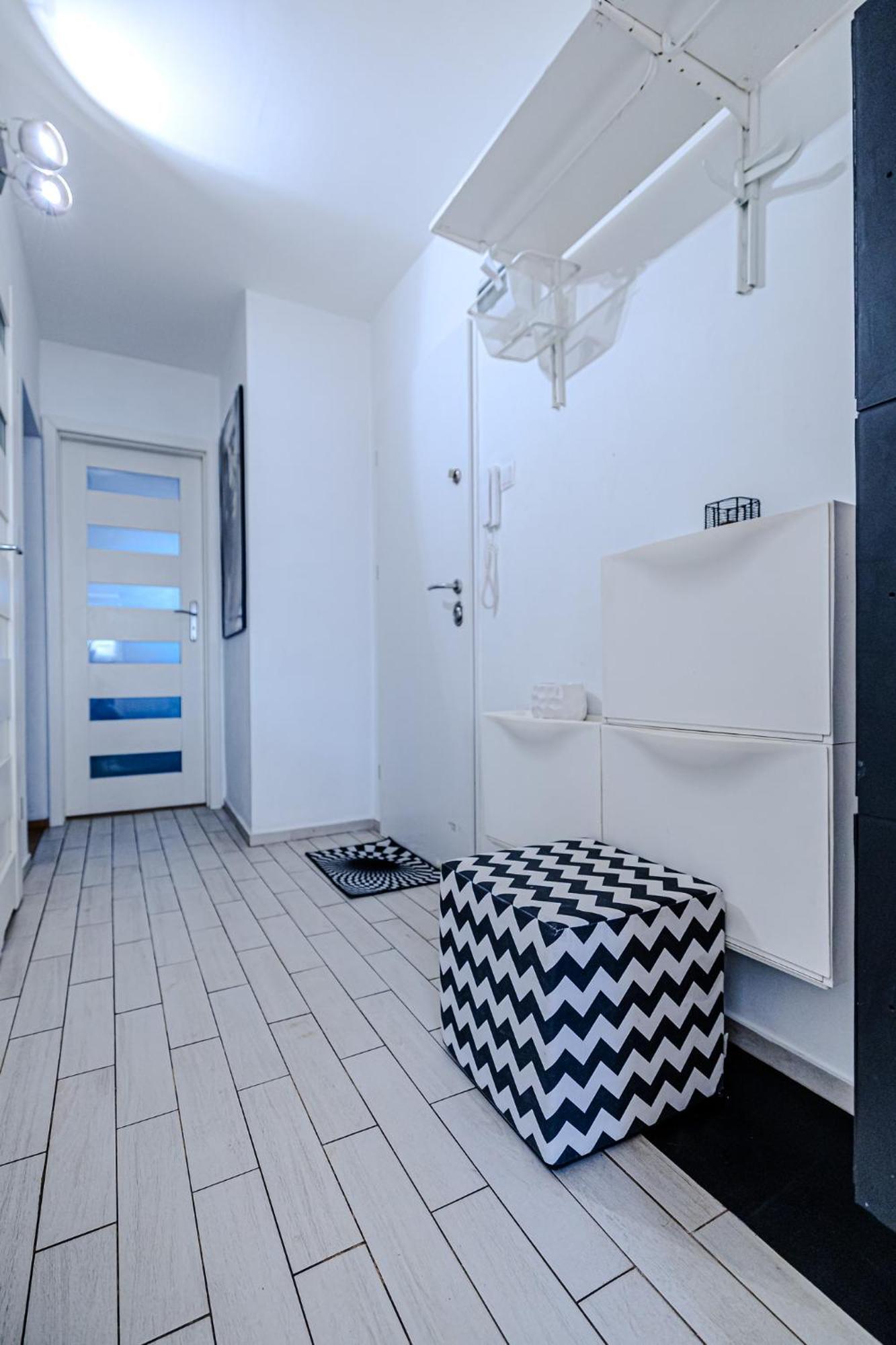 Apartament Ochota Warsaw Ngoại thất bức ảnh